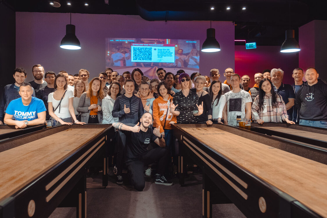 Why Corporate Groups Are Choosing Social Gaming Over the Conference Room image